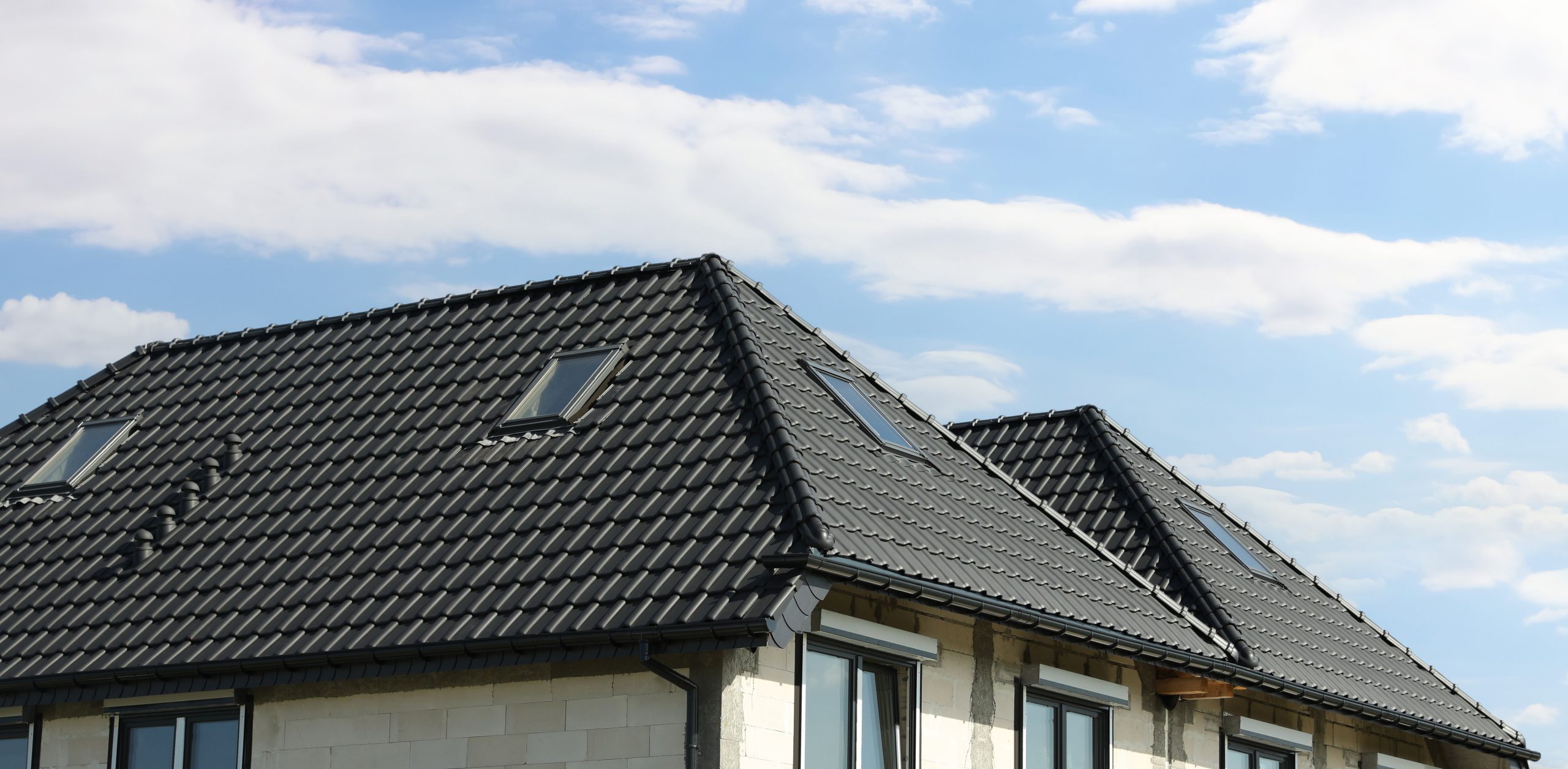 If you've got a dark roof, you're spending almost $700 extra a year to keep your house cool | The Conversation - Vimarsana News